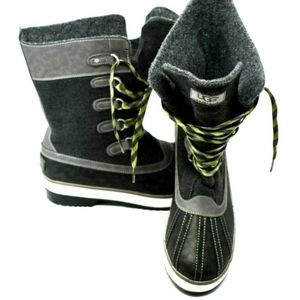UGG Baroness winter boots in charcoal